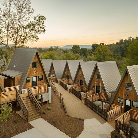 Wrong Way River Lodge & Cabins Άσβιλ Εξωτερικό φωτογραφία