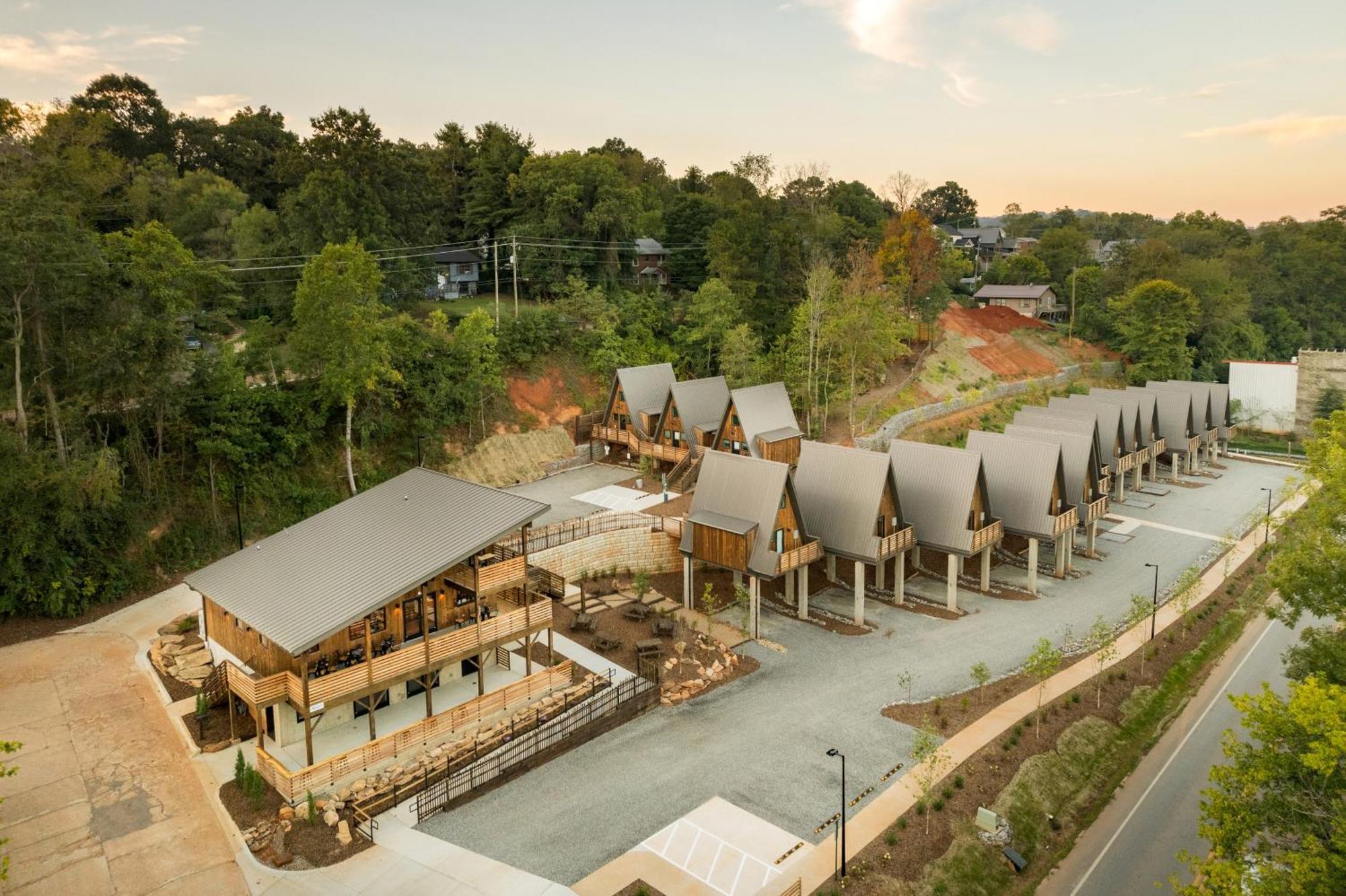 Wrong Way River Lodge & Cabins Άσβιλ Εξωτερικό φωτογραφία